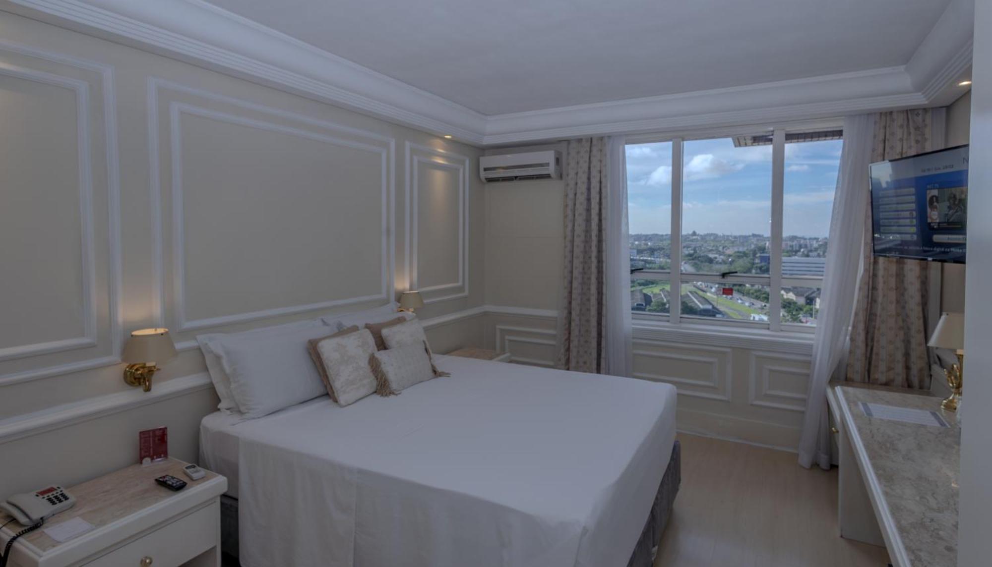 Lizon Hotel